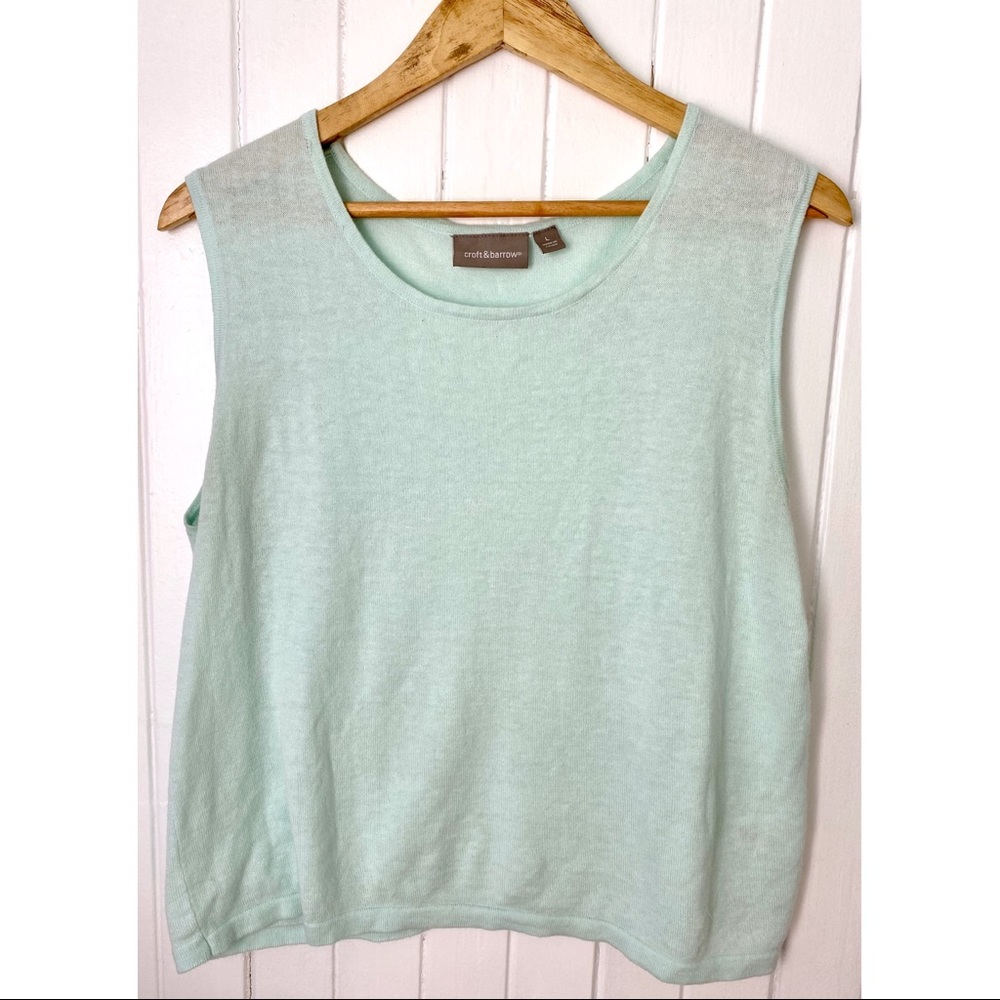 5/$25🛍  Croft & Barrow Seafoam Top
